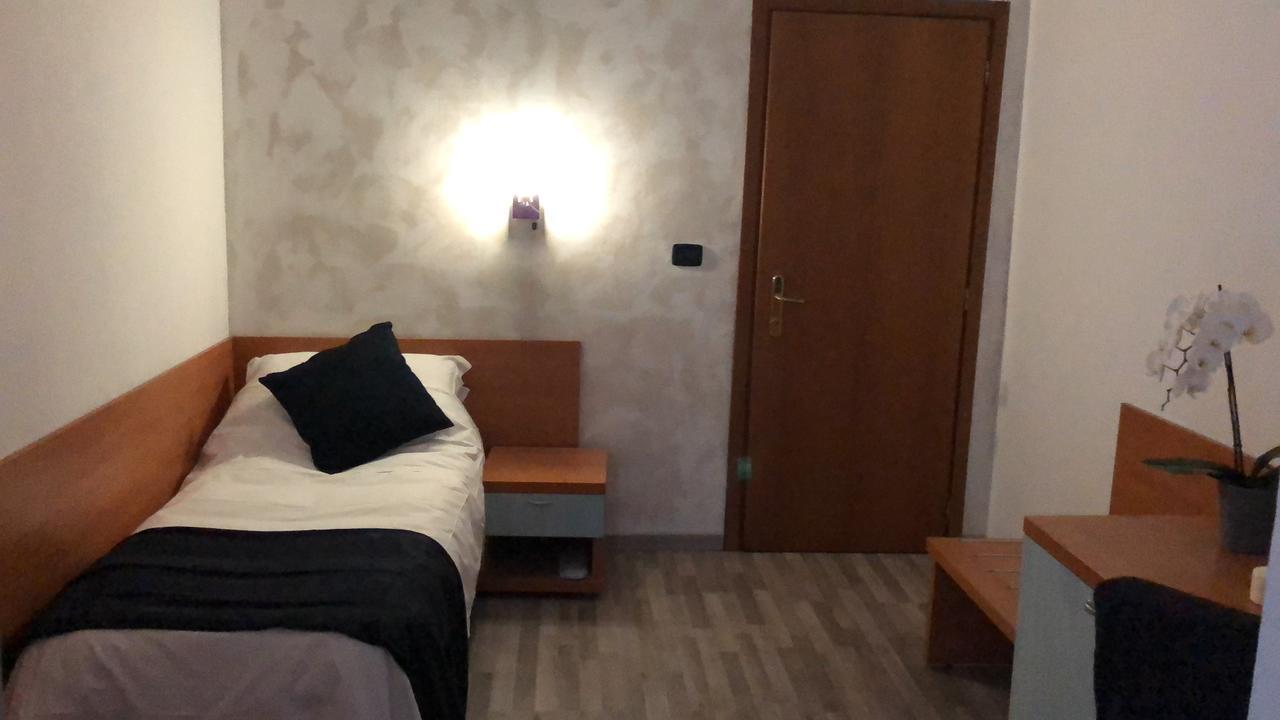 Aquam Albergo Acqui Terme Exterior photo
